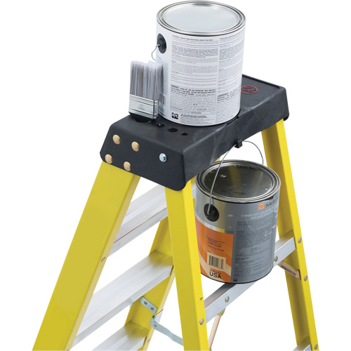 Industrial Heavy-Duty Stepladders (6400 Series), 4', Fibreglass, 300 lbs. Capacity, Type 1A Smart Ofis