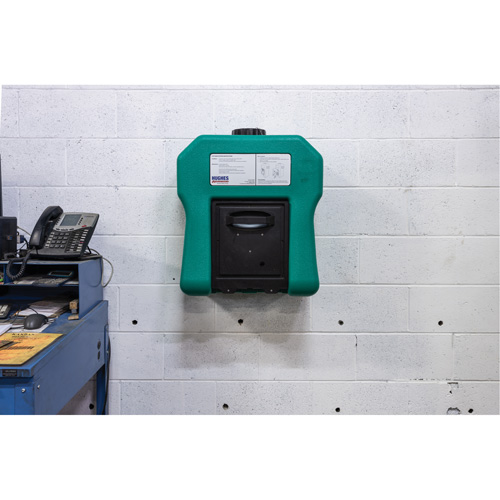 Poste de douche oculaire portable autonome, Aliment&eacute; par gravit&eacute;, Capacit&eacute; 16 gal., Conformit&eacute; ANSI Z358.1 Smart Ofis