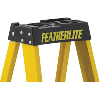 Industrial Heavy-Duty Stepladders (6900 Series), 4', Fibreglass, 300 lbs. Capacity, Type 1A Smart Ofis