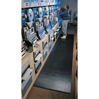 Standard Mat No.381, Ergonomic, 3' x 105' x 1/8", Black Smart Ofis