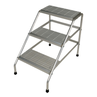 Aluminum Step Stand, 3 Steps, 34-9/16" x 22-13/16" x 30" High Smart Ofis