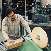 Tartan 8934 Filament Tape, 4 mils Thick, 12 mm (1/2") x 55 m (180')  Smart Ofis