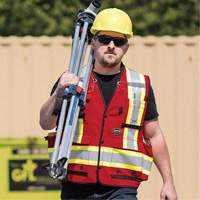 6678 High-Visibility Antimicrobial Mesh-Back Surveyor Vest, Red, Small, Polyester Smart Ofis