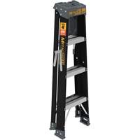 Step Ladder with Paint Tray, 4', Fibreglass, 250 lbs. Capacity, Type 1 Smart Ofis